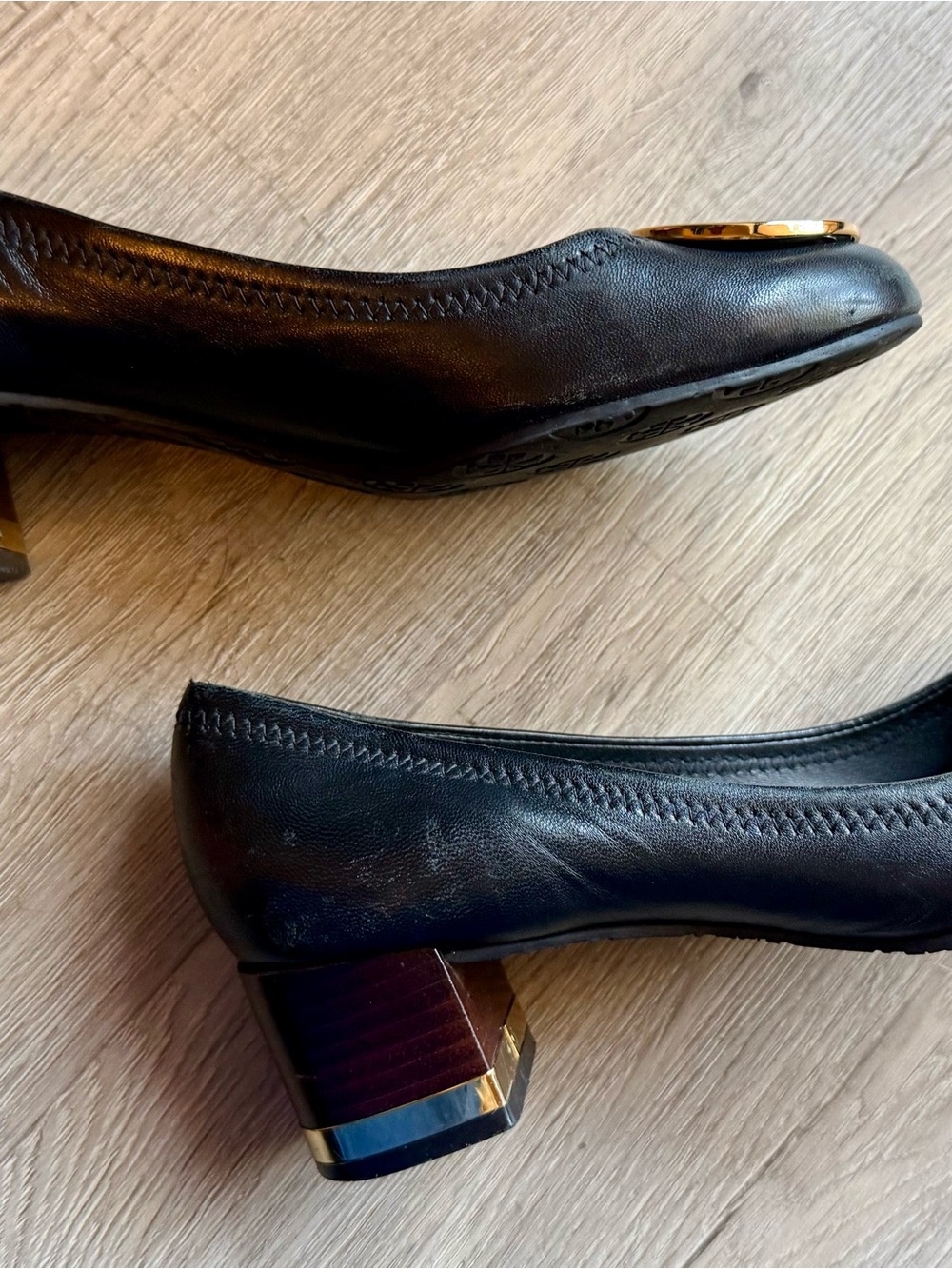Tory Burch Amy Black Leather Block Heel Pumps with Gold Trim - Size 7 - Picture 6 of 6